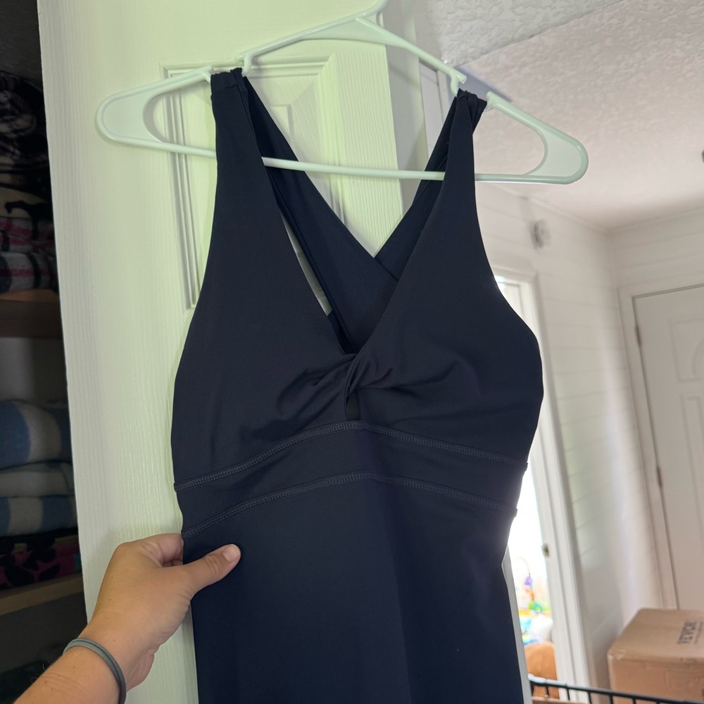 Athletic bodysuit